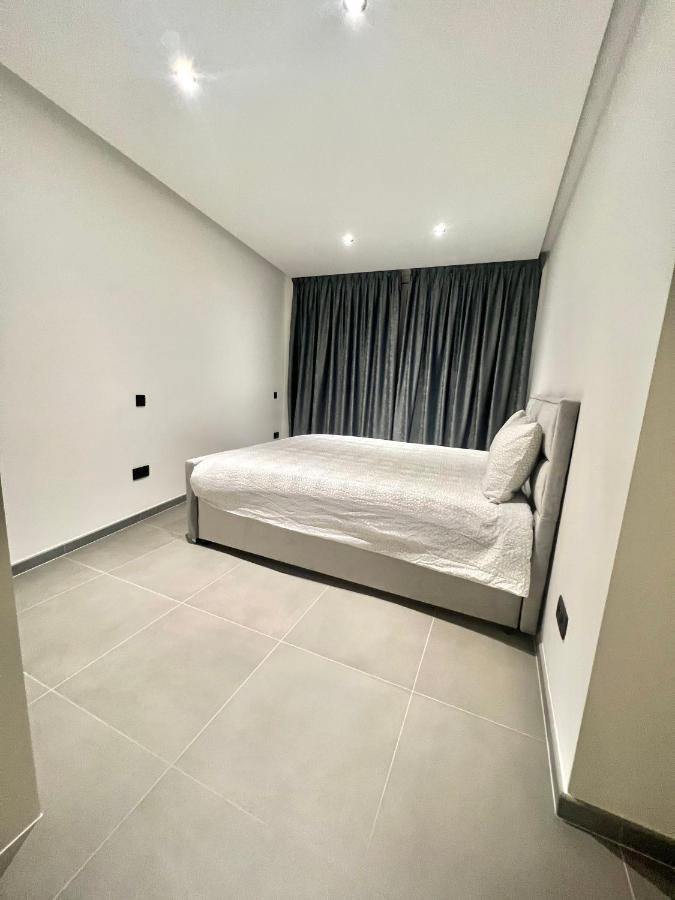 Luxury Brand New Apartment Bruxelas Exterior foto